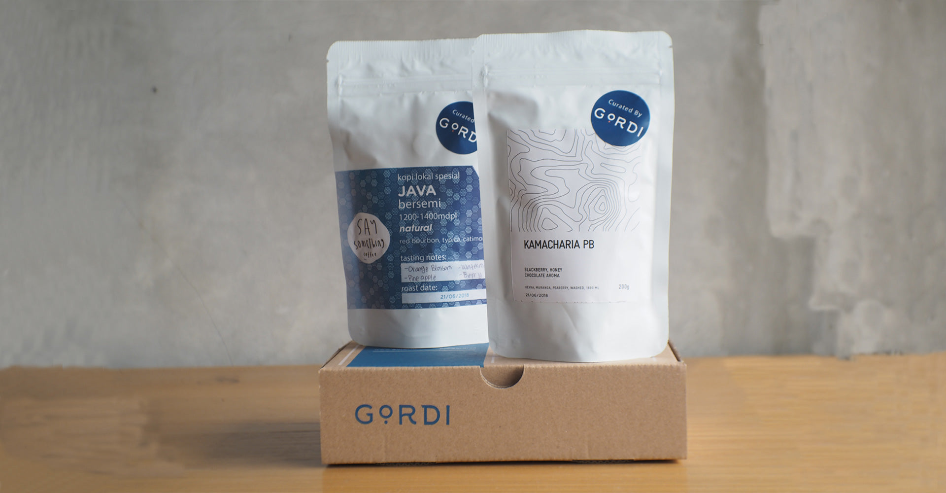 Keistimewaan kopi Kenya Kamacharia Peaberry dan Java Bersemi